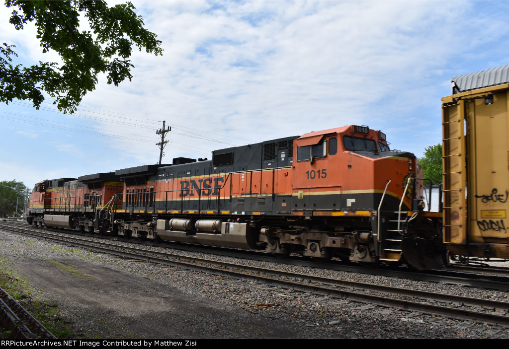 BNSF 4423 1015